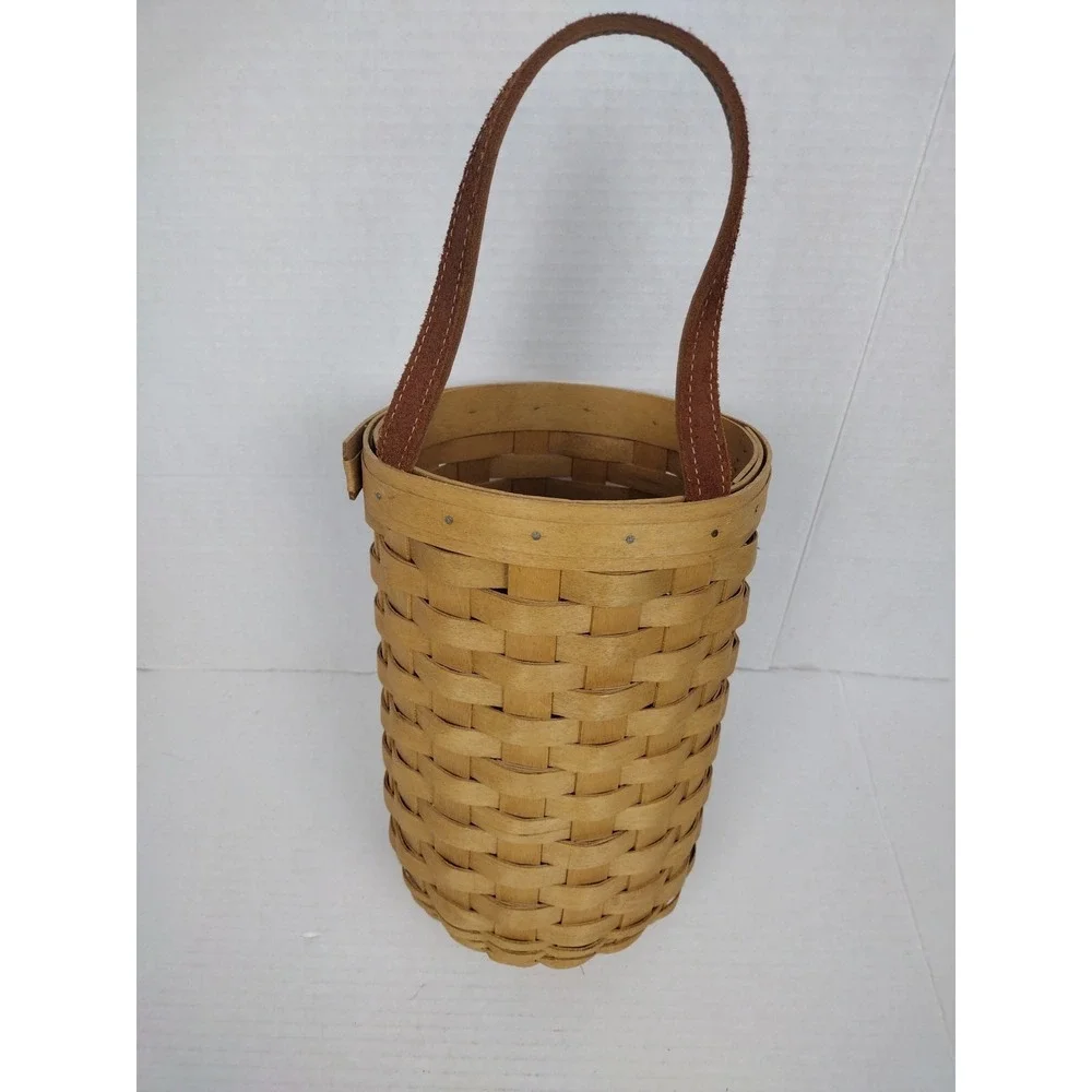 Longaberger 2003 LARGE Gatehouse Hanging Basket With Leather Strap, 10